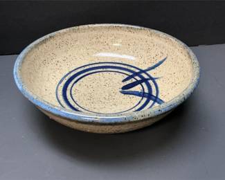 Lot # : 532 - Studio Pottery Bowl