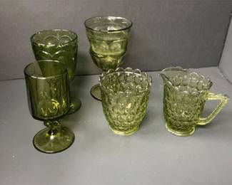 Lot # : 520 - Vintage Green Glassware