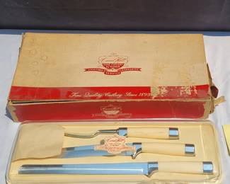 Vintage Carvel Hall Carving Knife Set