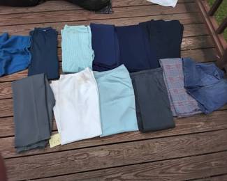 Large Lot Of Vintage Womens Pants And Shorts