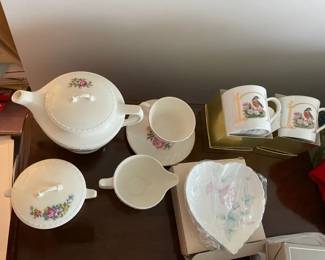 Small Lot Of Various Ceramics Including A Teapot