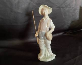 Lladro Figurine Nino Pescador Fisher Boy With Box