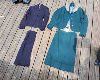 a2 1950s1960s Womens Suits