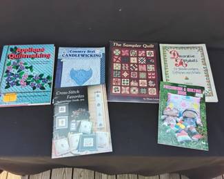 Small Lot Of Sewing And Craft Books