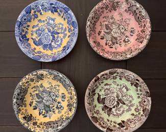 The Spode Blue Room Garden Collection Pasta Bowls. 