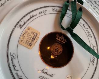 Rosenthal Studio-Linie Nativite 1997 Plate. Photo 2 of 2. 