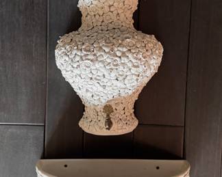 Italian Fiori Bianco Ceramic Wall Fountain & Cistern. Photo 1 of 5. 
