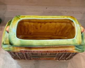 Powell & Hyde San Francisco Trolly Car Ceramic Planter. Photo 2 of 3. 