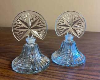 p Pair of Vintage Cut Glass Perfume Bottles and Stoppers with Intricate Starburst Pattern H 5in