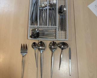 lk Towle Silverware Set 50 piece set