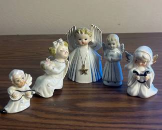 k Angel Figurine Set with Musical Instruments and Star Pendant White and Gold Palette