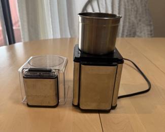 lk Cuisinart Coffee Grinder with Stainless Steel Grinding Chamber