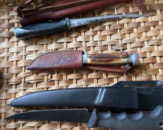 Hunting knives