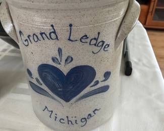 Grand Ledge stoneware