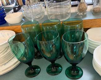 Green glassware