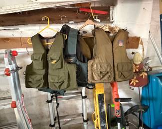 Hunting vests