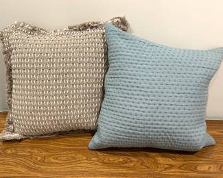 Blue pillow only available. 
