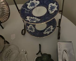 Many antique tableware items
