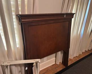 Pair of twin headboards - Mahogany