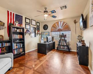Office Desk / Book Shelves