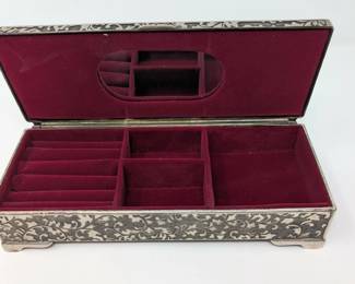 Silver jewel case