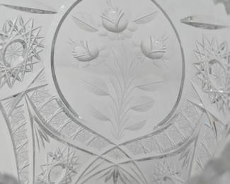 Detaill of crystal bowl