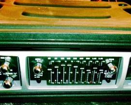 PEAVEY TOUR 700 SMART RAIL