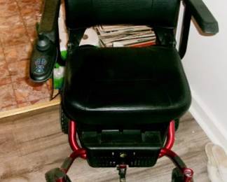 BATTERY CHAIR