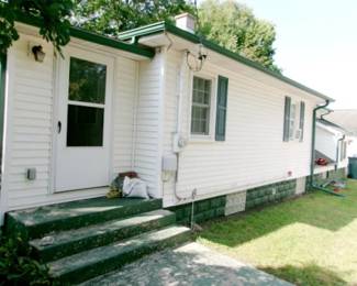 HOUSE FRONT