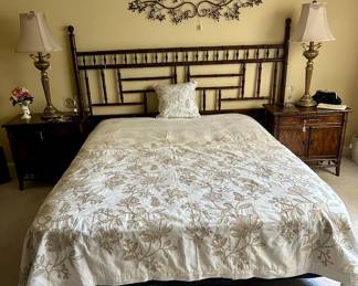 Century King Bed