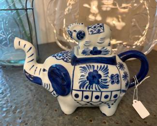 Ceramic Blue and White Elephant Teapot 