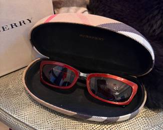 Burberry Sunglasses 