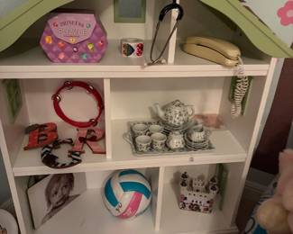 Crate and Barrel Land of Nod Dollhouse Bookshelf 