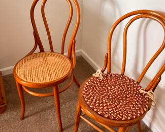 VINTAGE CHAIRS