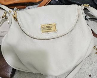 LEATHER HANDBAGS
