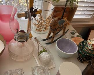 MISCELLANEOUS DECOR