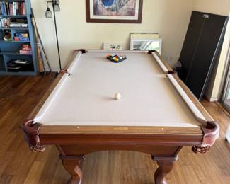 Classic 8' Olhausen Pool Table