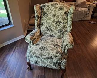 Floral wingback recliner