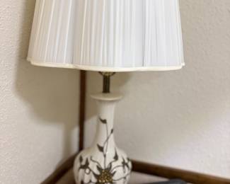 Beautiful lamp and shade!