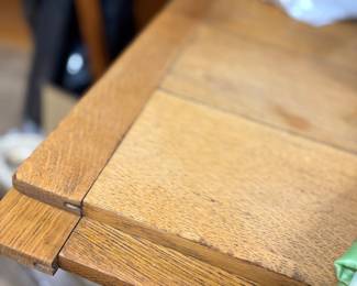 Antique oak extendable table