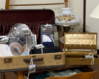Shaving dresser with mirror