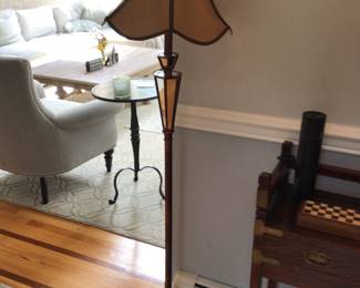 Floor lamp