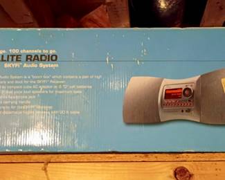 Delphi XM Satellite Radio Boombox