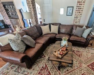 Thomasville leather sectional 3-pc