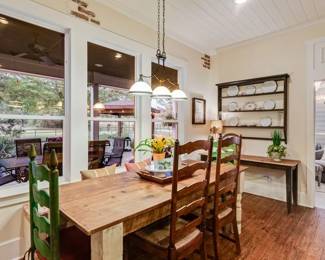 Kitchen rec table chairs