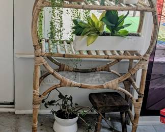 Plantstand and plants