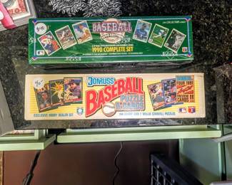 Collectible sports cards
