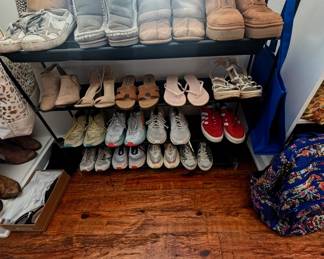 Ladies shoes