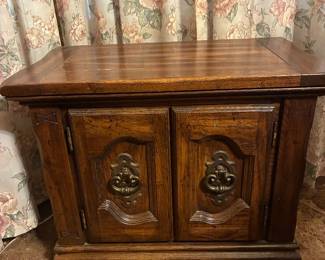 Night stand
