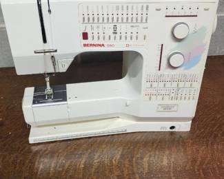 Bernina 1260 Sewing Machine